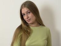 free nude live show DaphneKinsky