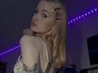 sexy webcamgirl pic DoreathaBonepart