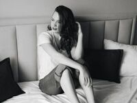 camgirl masturbating with sextoy ImaStepney