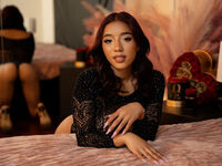 camgirl porn cam IvannaBrooks
