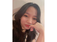 camgirl fingering shaved pussy JoyPetite