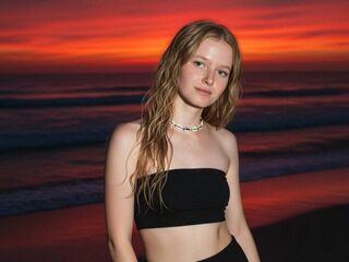 camgirl masturbating KeilaSmiekowski