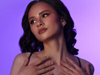 naked girl with cam masturbating MartaBrent