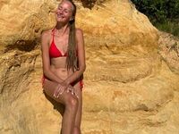 hot webcam video MonaLika