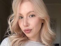 nude webcamgirl OpalDines