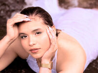 fingering webcamgirl picture SusieJohns