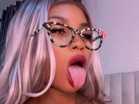 live strip tease show VivianArnault