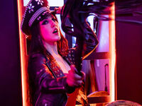 femdom webcam girl CleodoraNoir