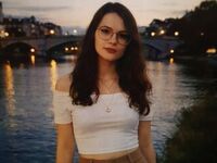 webcamgirl foot fetish chatroom MazeHistoria