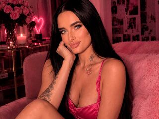 masturbating webcamgirl AdeleLorane