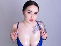 hot webcam slut AilynAdderley