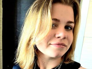 girl cam live Alexacore