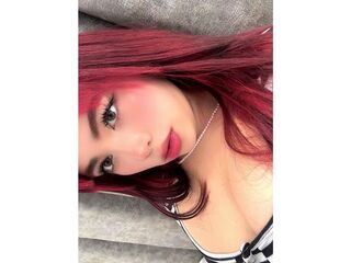 naked girl with webcam masturbating with vibrator AlinaRicci