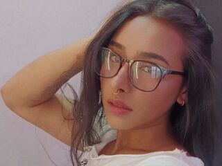 kinky cam video AlmaGrase