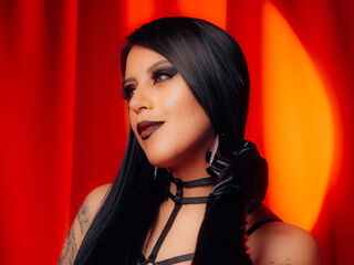 closeup webcam AmarantaRou