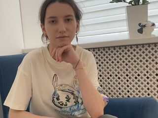 girl cam free AmyCoxe