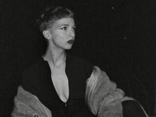 beautiful girl webcam AniKali