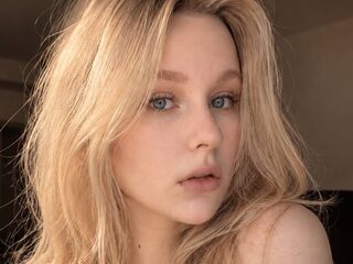 chat room live webcam AnnaReen