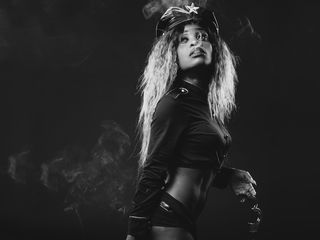 sexcam AntonetteMoore