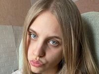 cam slut chat AyannaOverturf