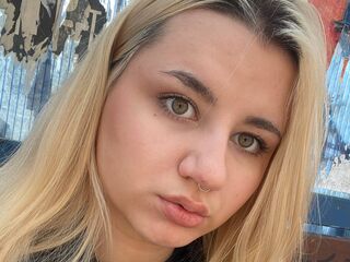 bedroom livecam BarbaraWellsmith