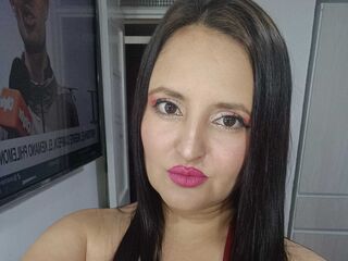 naughty cam girl fingering pussy BelenRose
