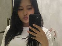 hot naked camgirl BerniceMaguire