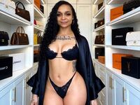 topless webcamgirl BiancaBell