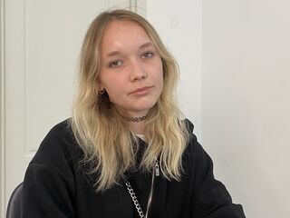 webcamgirl chat room BonnieRad