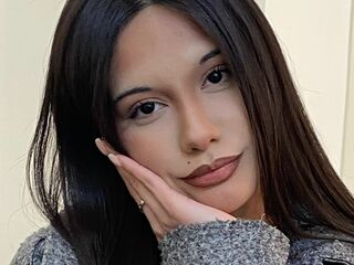 chat room webcam BritniHilbrand