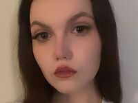 masturbating cam girl BrittaAmrine