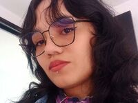 hot naked webcam girl CamilaRodriguez