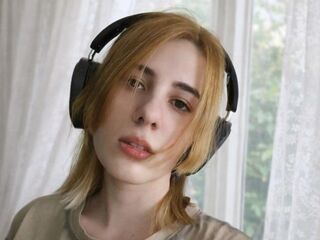 sexchat room CarlHanchett