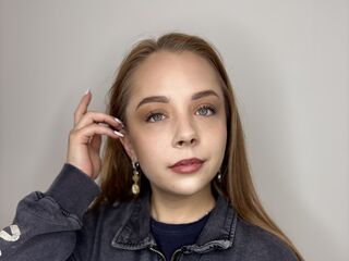 extreme cam video CaseySalizar