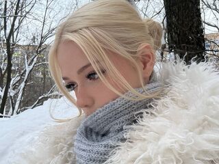 free chat room CatheyHolien