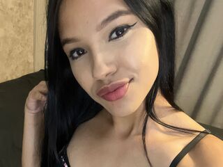 nude webcamgirl pic CherryValentine
