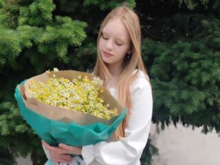 fingering camgirl picture ChristieBrozyna