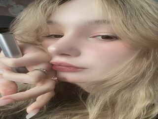 naked camgirl photo CicelyAdessa