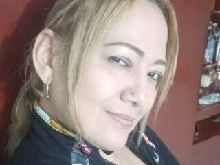 web cam live ClauDarling