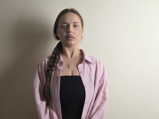 cam girl photo DelenaCouts