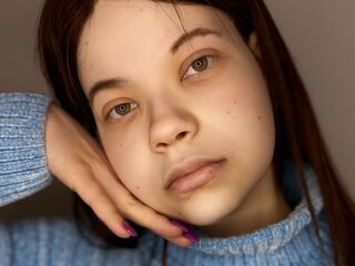 hot cam girl masturbating with vibrator DiannaDaubenmire