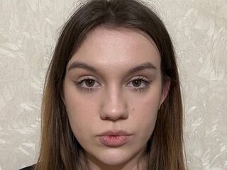 shower cam DwanaNewtown