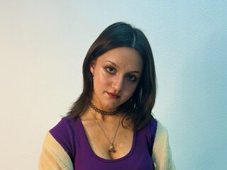 camgirl masturbating with sex toy EdithBolding