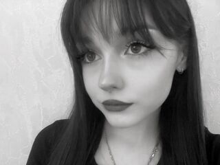 free webcam picture EvelynnCaillouet