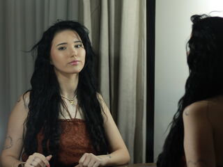 hot strip tease web cam FleurDivine