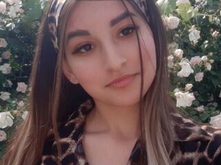camgirl masturbating with dildo FredWojnaroski