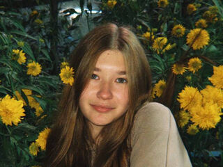 hot cam whore GemaWiddows