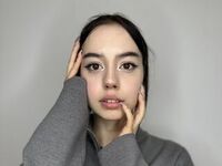 Kinky webcam HannahDinizo