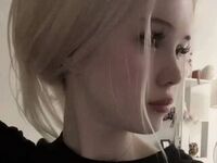 cam chat room HeatherHeinitz