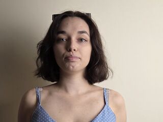 mastubating web cam girl HeideMccoggle